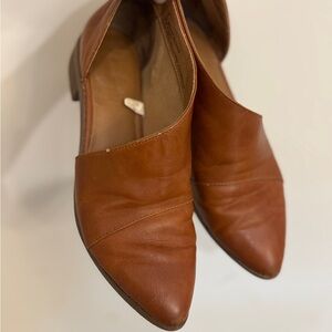 Universal Thread Size 6 Brown Flats Ankle Boots